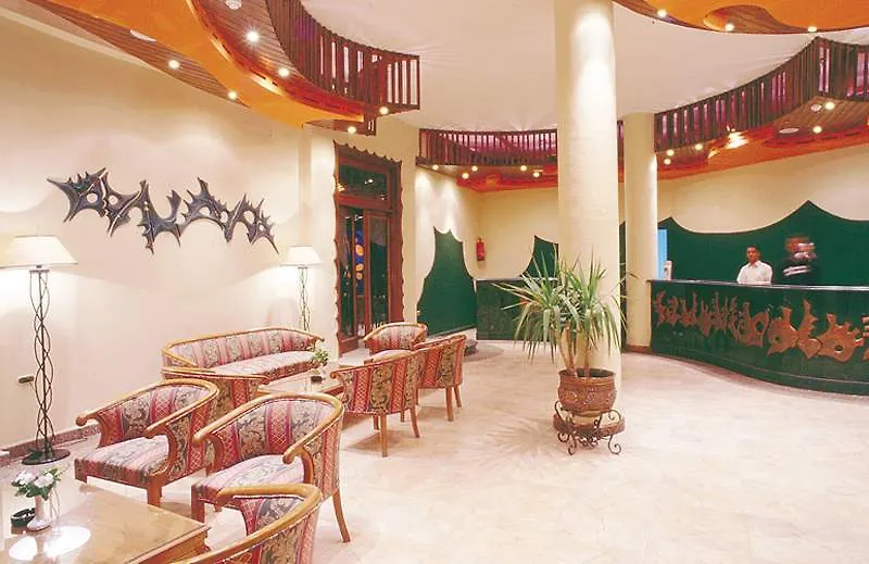 Hotel Turquoise Beach-1