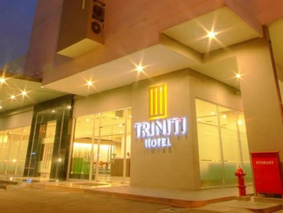 Triniti Hotel Gajah Mada-1