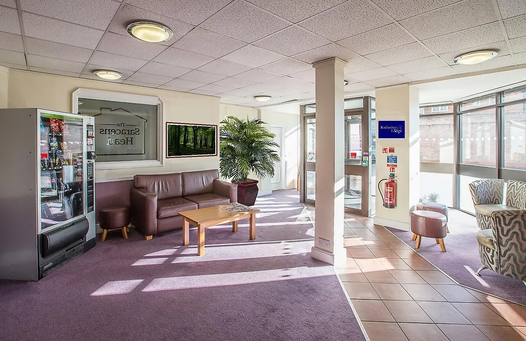 Redwings Lodge Solihull-1