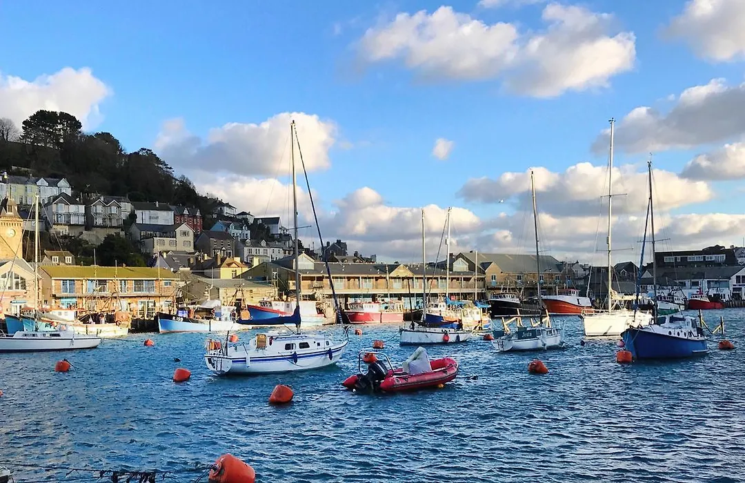 Jolly Sailor Inn - The Oldest Pub In Looe - Family Run And Full Of Charm And Character-1