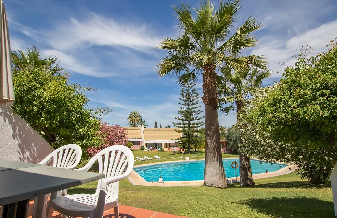 Capitalmoura Mouragolf Village-1