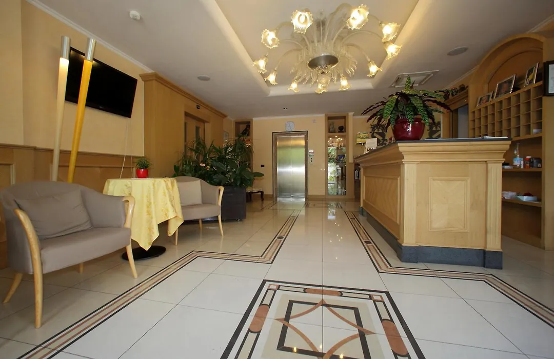 Hotel Fioroni-1