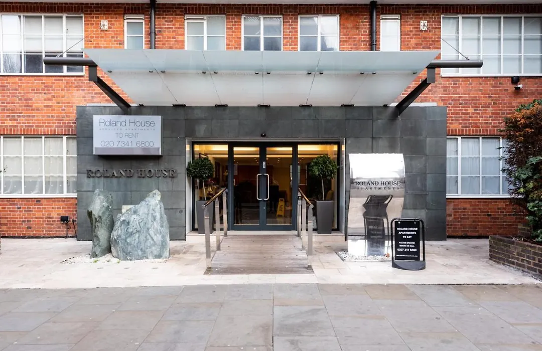 Roland House-1