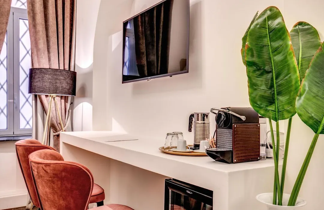 Boutique Centrale Relais-1