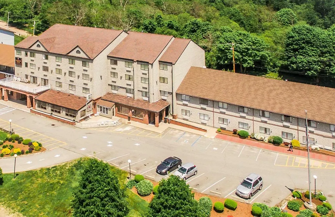 Mainstay Hotel And Conference Center-1