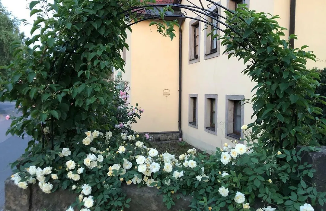 Landhotel Lindenschänke-1