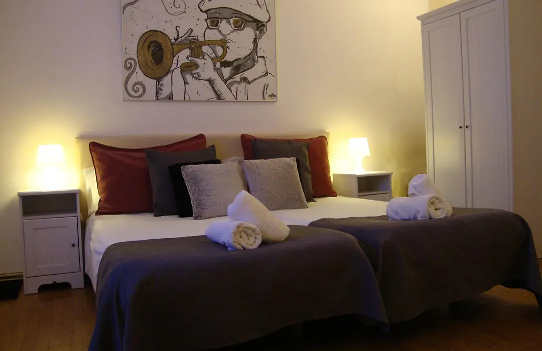 Petit Hotel-1