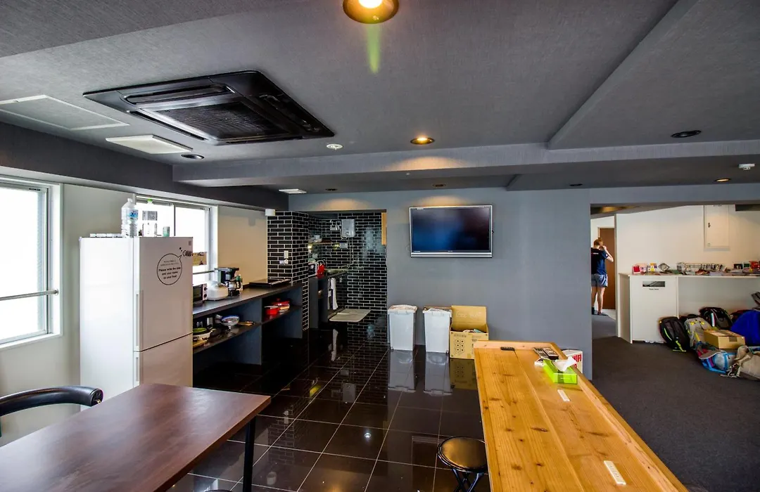 Santiago Guesthouse Hiroshima-1
