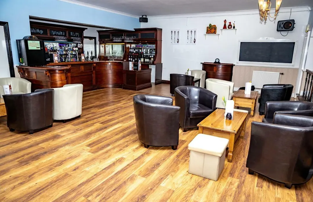 Fownes Hotel-1
