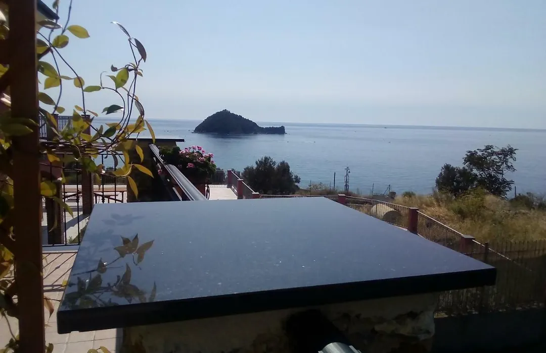 Verde Mare-1