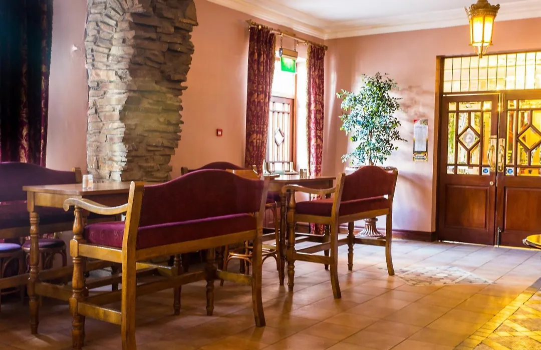Sheldon Park Hotel And Leisure Club-1