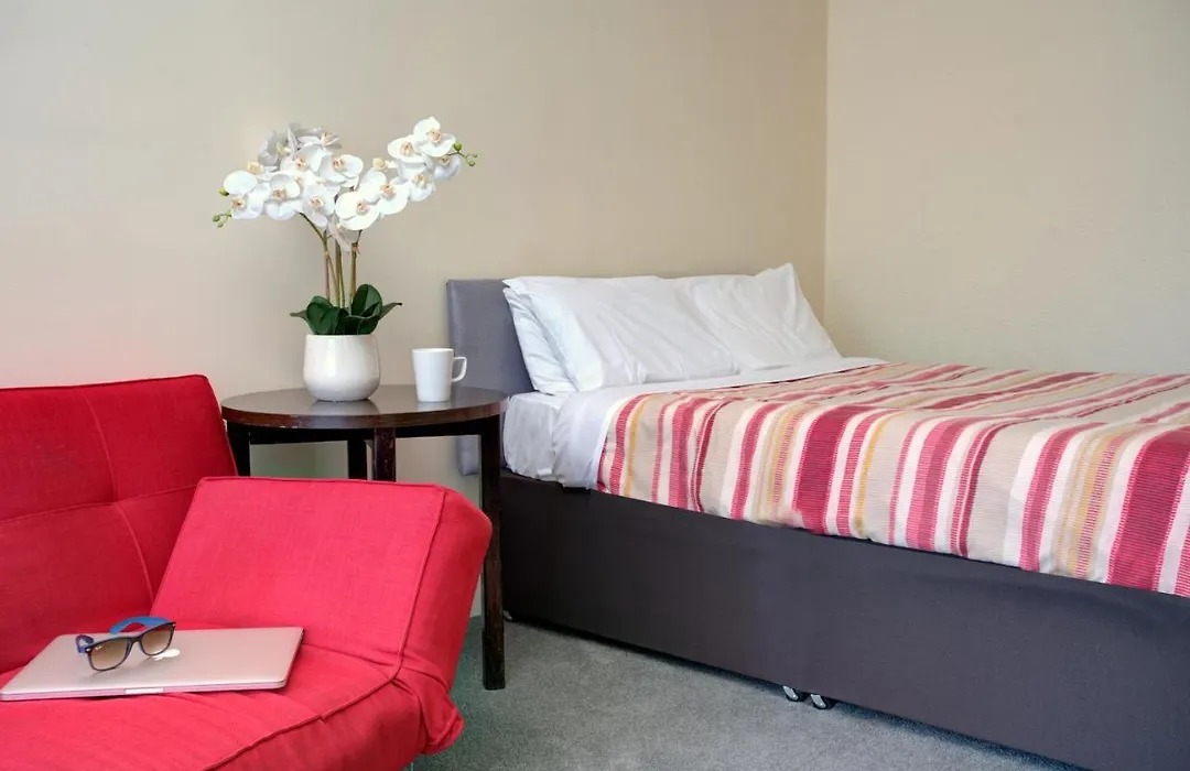 Belgrave Hotel-1