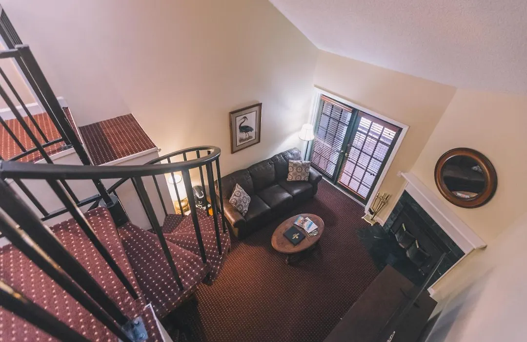 Governors Inn Hotel-1