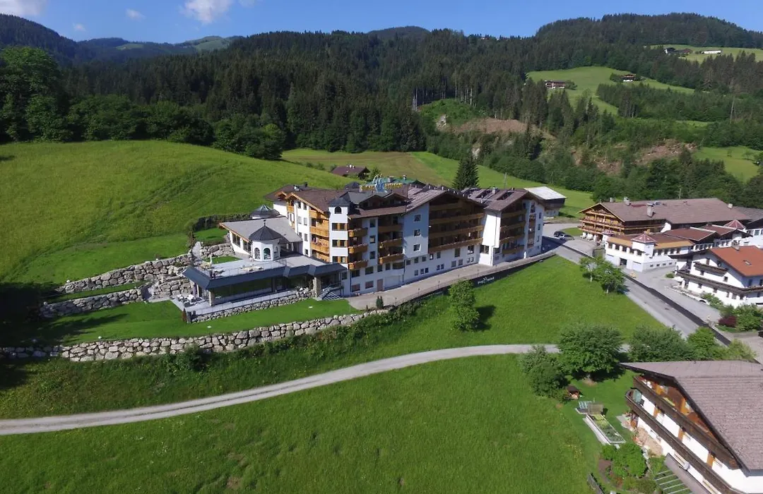 Hotel Bergkristall (Adults Only)-1
