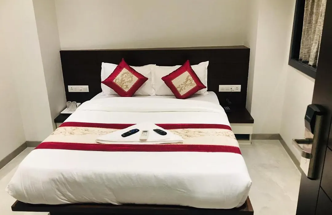 Hotel Flora Suites - Fort-1