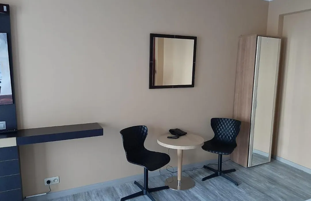 Albert Hotel-1