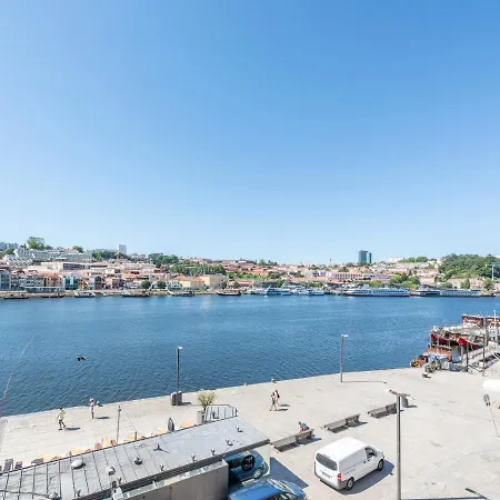 Oporto Street Fonte Taurina - Riverfront Suites (Adults Only)-2