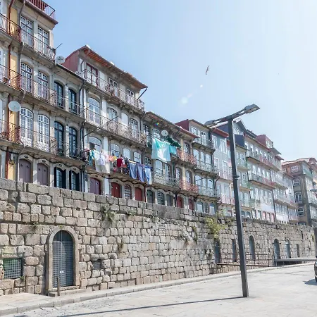 Oporto Street Fonte Taurina - Riverfront Suites (Adults Only)-3