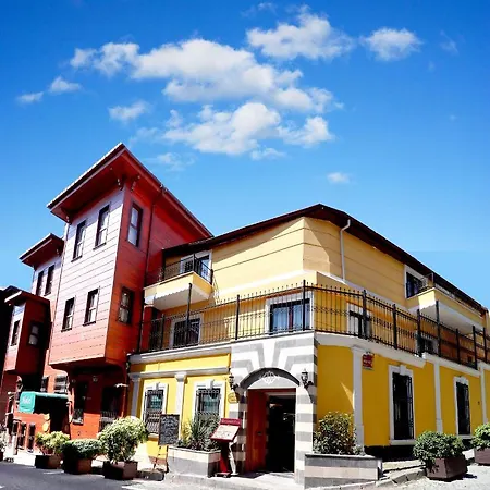 Rose Garden Suites-3