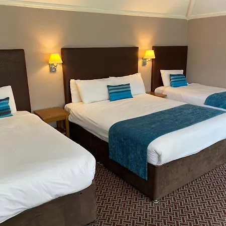 Hinton Firs Hotel-2