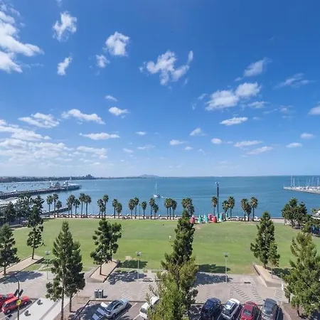 Novotel Geelong-3