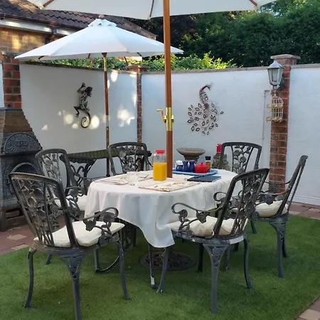 Best Area Close To Leeds Centre-2