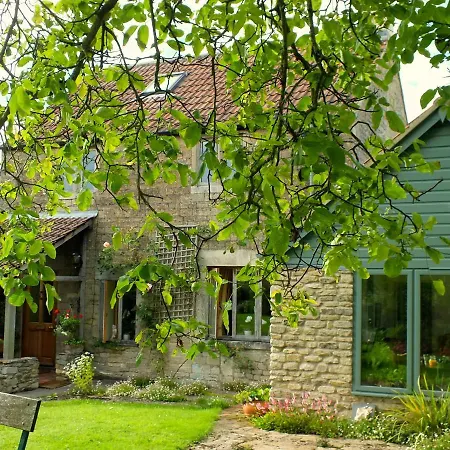 Herb Cottage-2