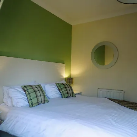 The Chlachain Inn-3