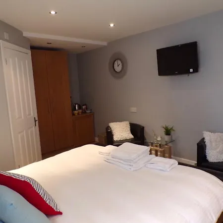 Coast 77 B&B-3