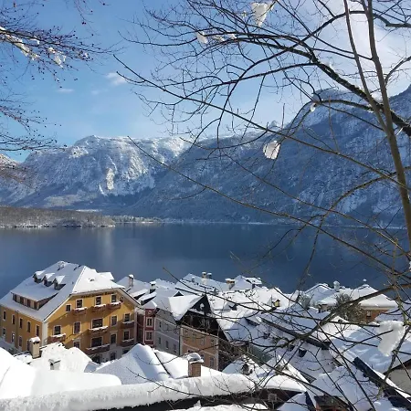 Gasthof Simony Hallstatt B&B-3