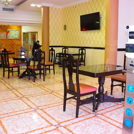 Hotel Puerta del Sol-3