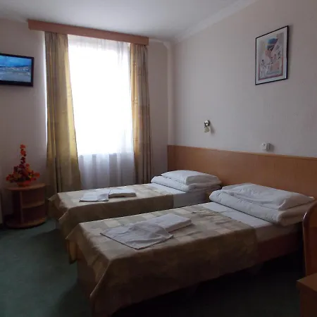 Hotel Zuglo-3