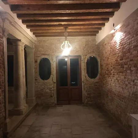 B&B Santo Stefano - Venezia-2