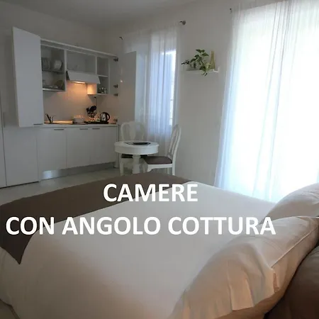 Rooms&Breakfast Il Punto...-3