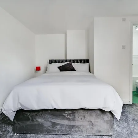 Albert View Rooms-2