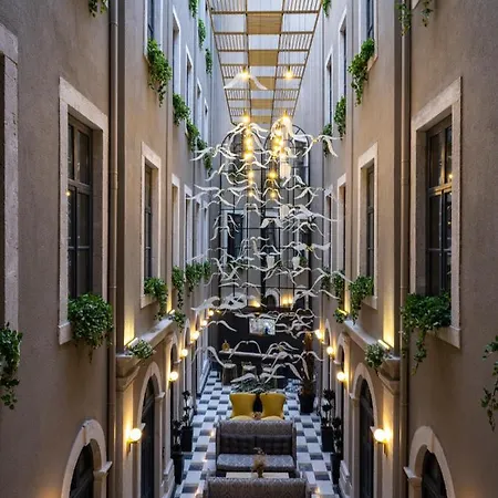 Ferman Port Hotel - Special Category-3