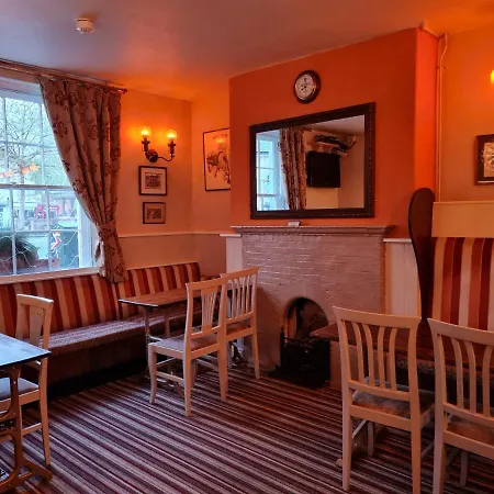 The Pelican Inn-3