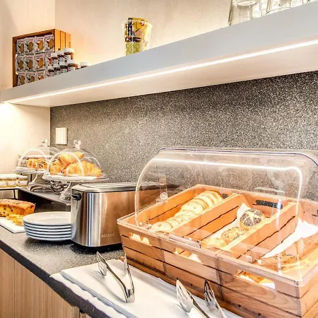 DBH – Boutique Hotel Lake Como-2