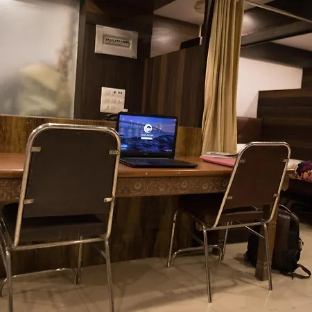 Hotel Alibaba Mumbai-3