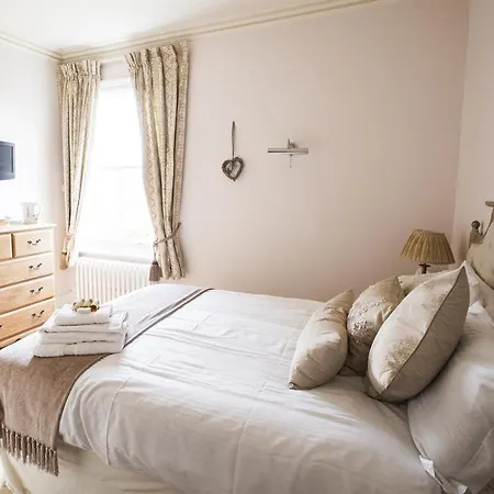 Lodge Farm Bed & Breakfast-2
