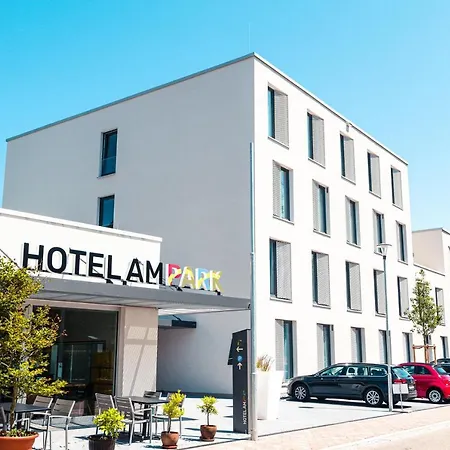 Hotel Am Park-2