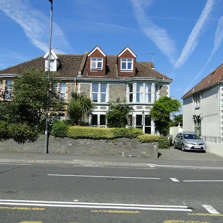 Rockleaze Guesthouse-3