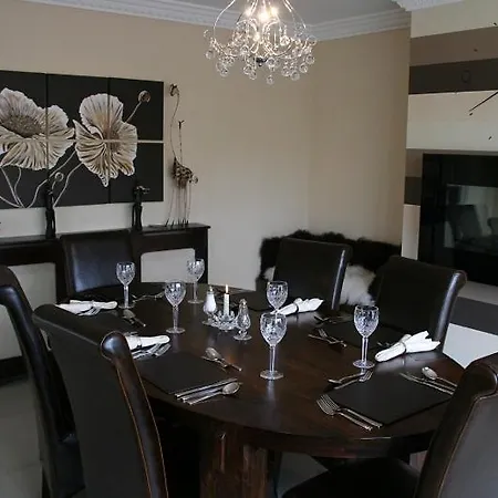 Cherville Bed & Breakfast-3