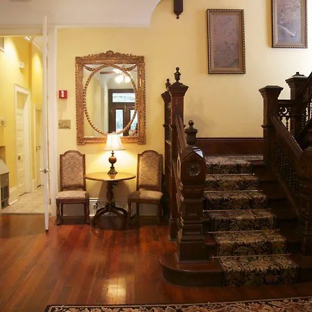 The Queen Anne-3