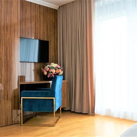 Hotel Glory-2