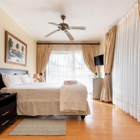Casas Navio Guest House-3