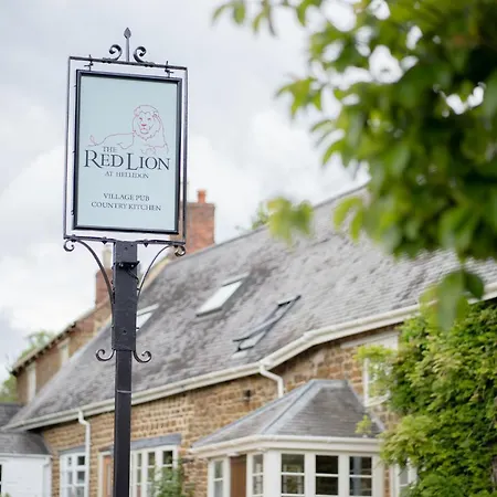 The Red Lion At Hellidon-2