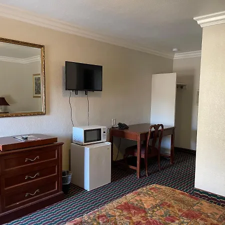 Homestead Motel-3