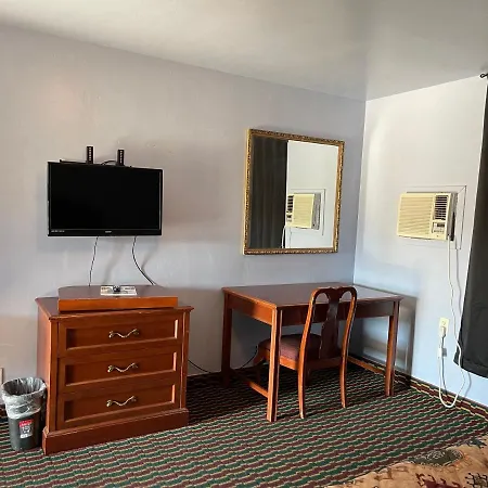 Homestead Motel-2
