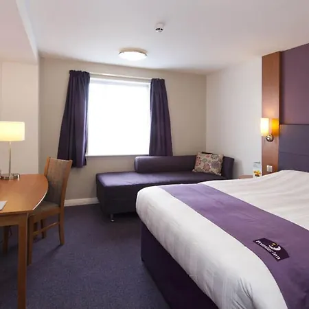 Premier Inn Derry / Londonderry-3